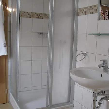 Apartament Moderne Mitten In *