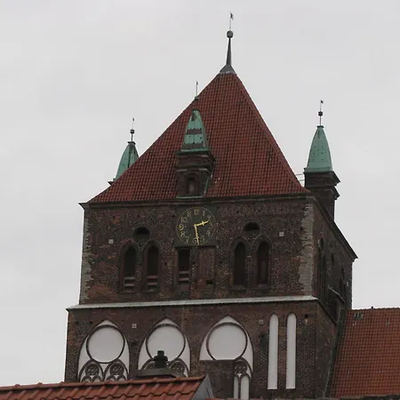 Apartament Moderne Mitten In Greifswald